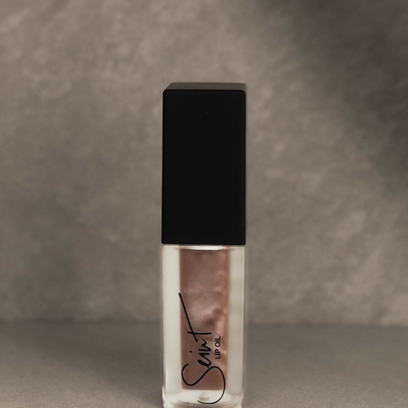 Salted Caramel Lip Oil - Picture 3 of 4